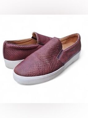 Vionic Midi Merlot Snake Size 9